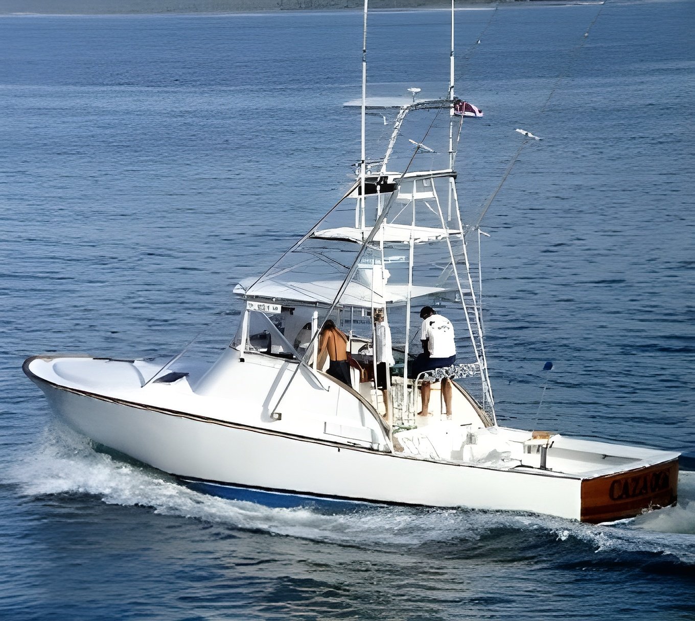 Cazador Golfito 37ft Charter